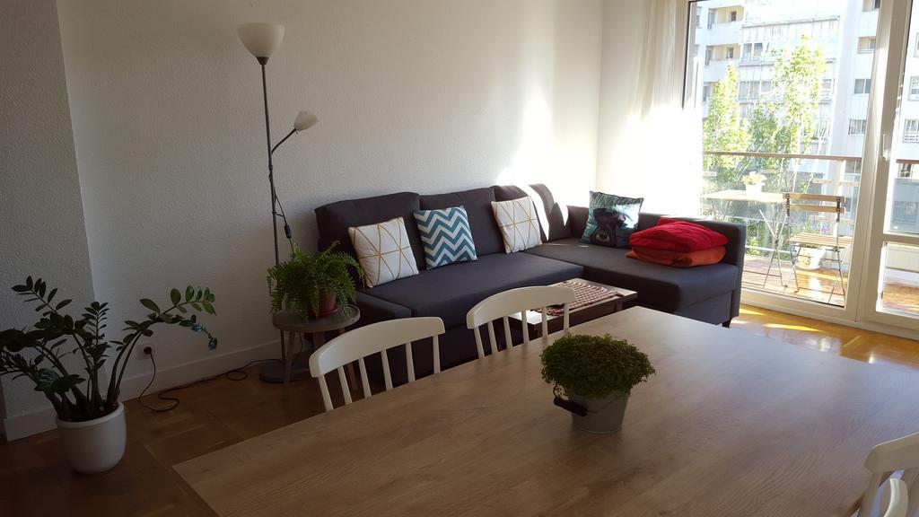 Apartamento Vuelta Del Castillo Pamplona Buitenkant foto