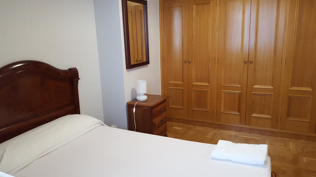 Apartamento Vuelta Del Castillo Pamplona Buitenkant foto