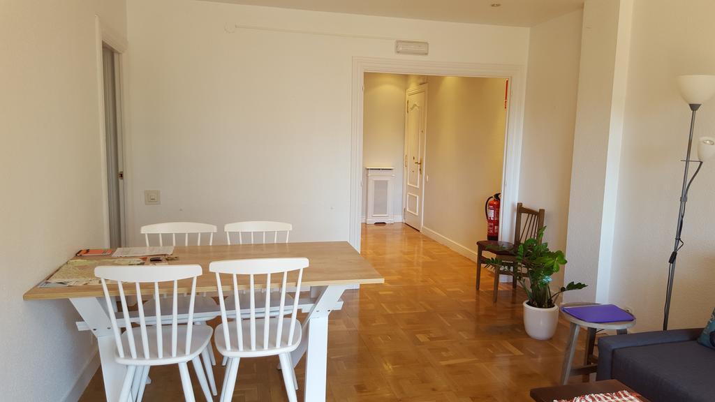 Apartamento Vuelta Del Castillo Pamplona Buitenkant foto